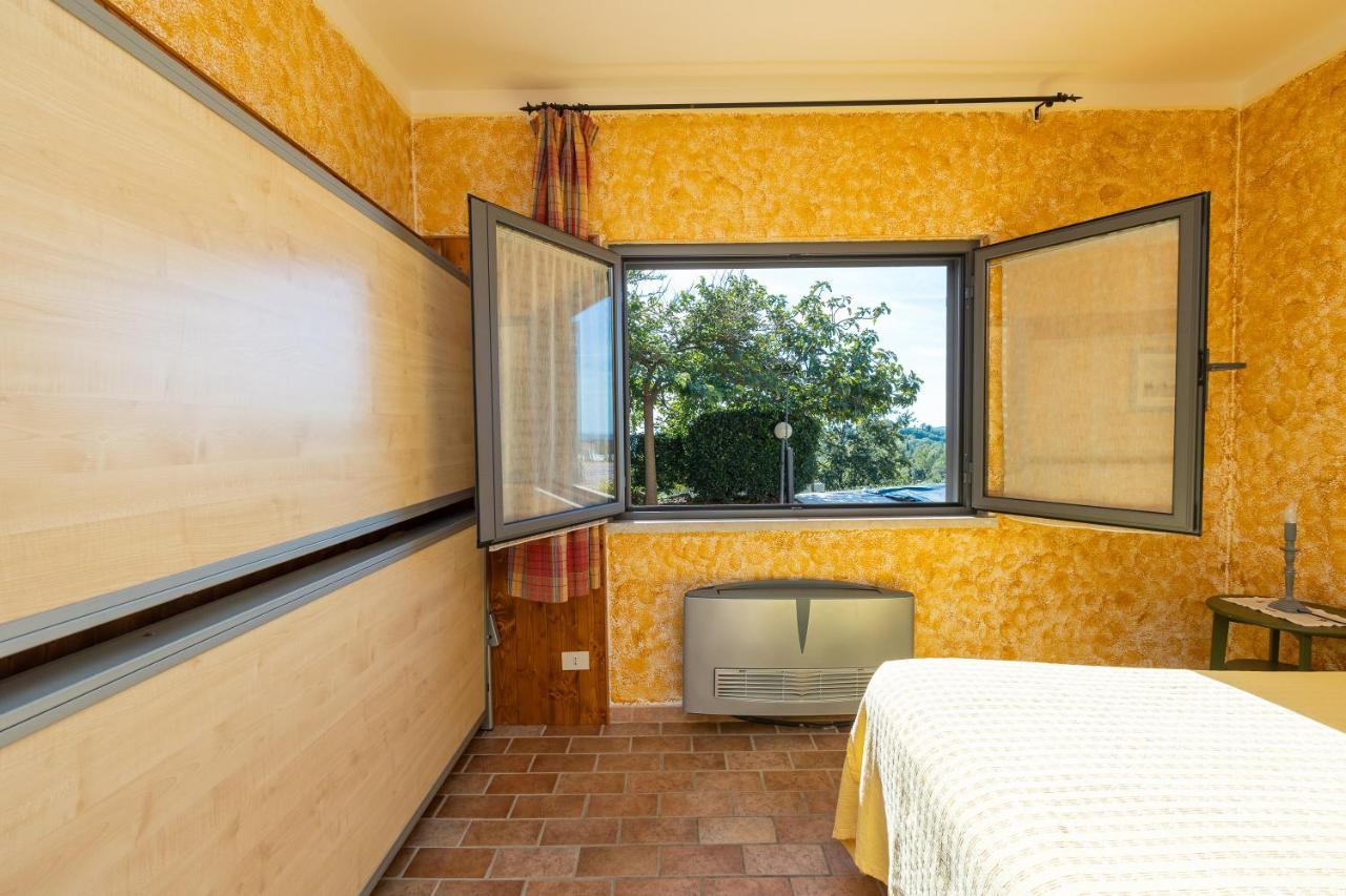 Agriturismo La Meria Semproniano Ngoại thất bức ảnh